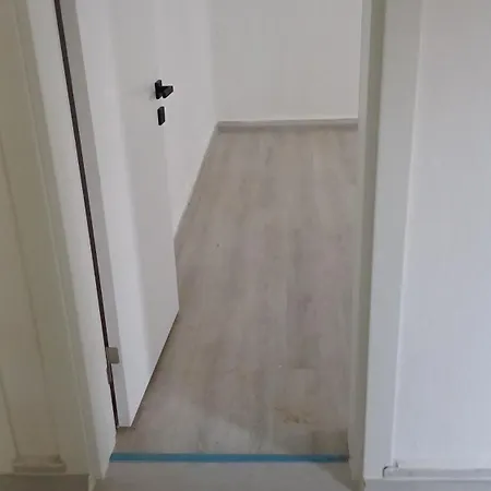 19 Apartament